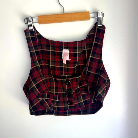 Red & Black Plaid Cropped Vest Button Front - Picture 7 of 10